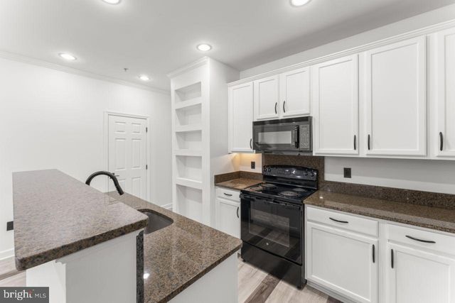 42261 TERRAZZO TER, Aldie, VA 20105