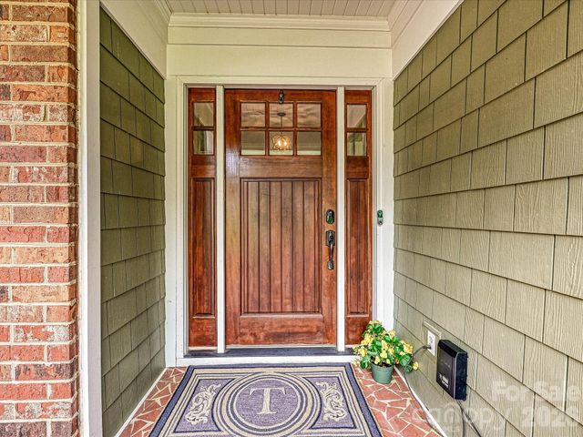 327 Whitestone Road, Charlotte, NC 28270
