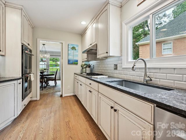 327 Whitestone Road, Charlotte, NC 28270
