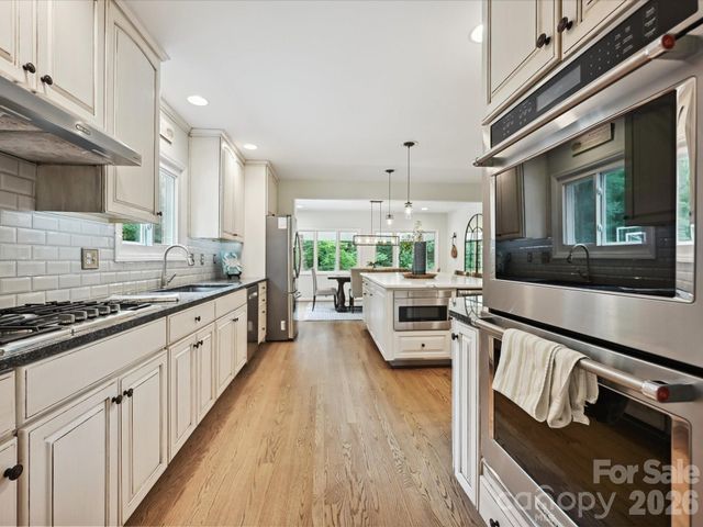 327 Whitestone Road, Charlotte, NC 28270