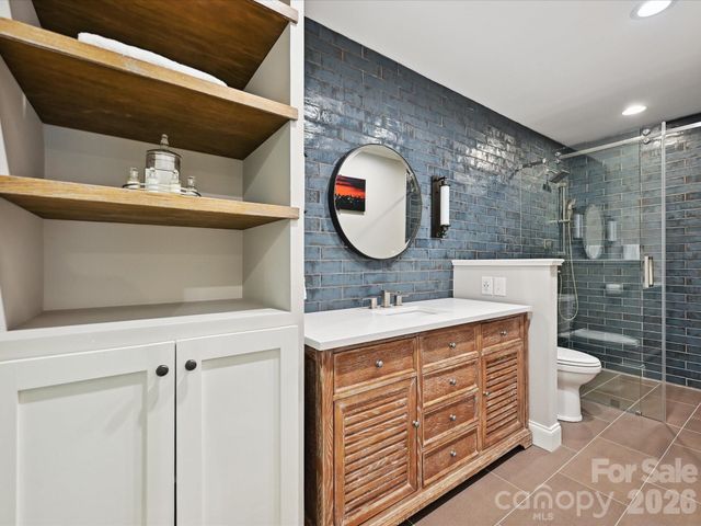 327 Whitestone Road, Charlotte, NC 28270