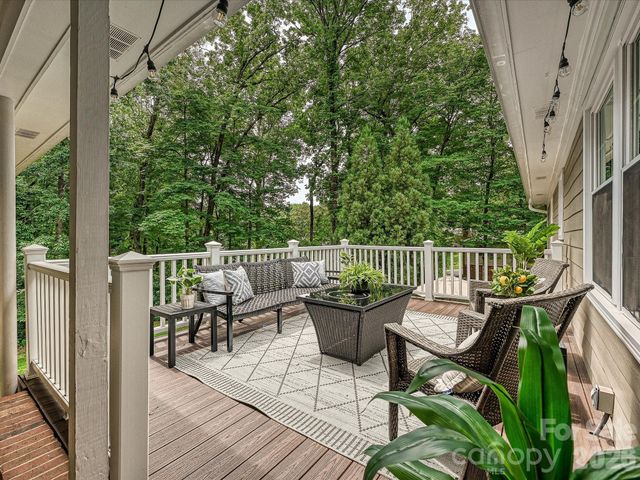 327 Whitestone Road, Charlotte, NC 28270