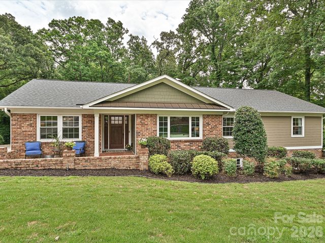 327 Whitestone Road, Charlotte, NC 28270