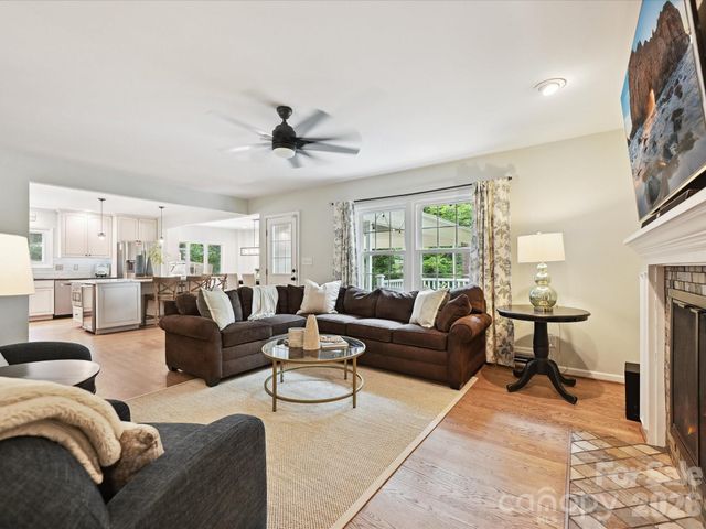 327 Whitestone Road, Charlotte, NC 28270