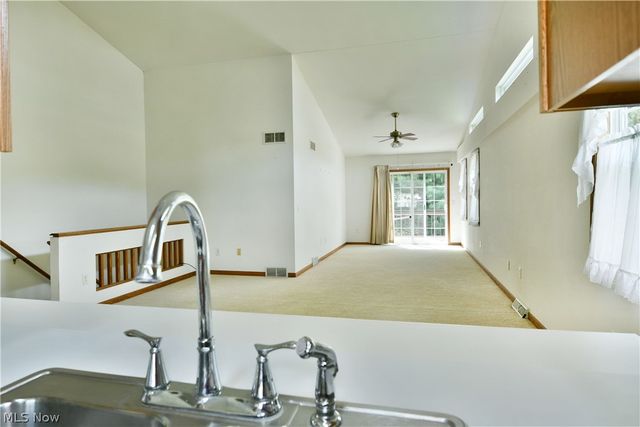 23 Eagle Pointe, Cortland, OH 44410