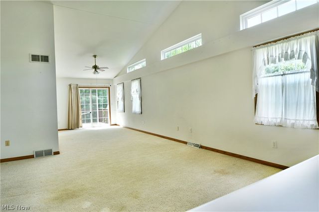 23 Eagle Pointe, Cortland, OH 44410