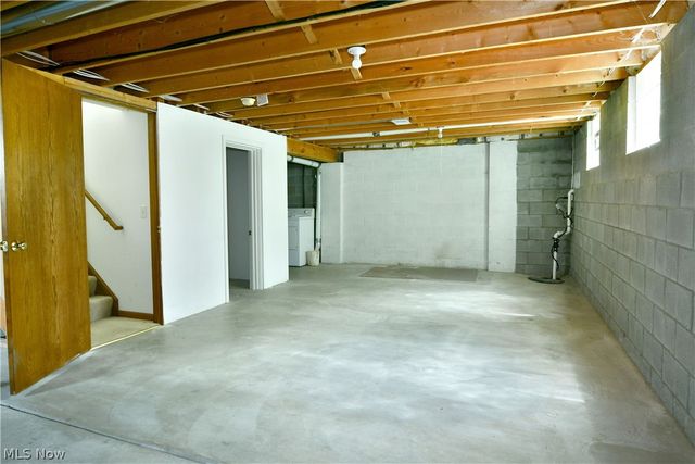23 Eagle Pointe, Cortland, OH 44410