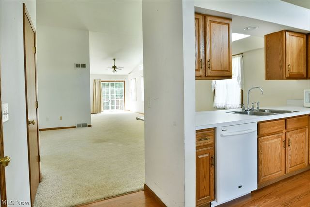 23 Eagle Pointe, Cortland, OH 44410