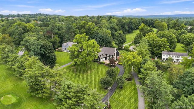 10 Country Club Road, Hopewell Junction, NY 12533