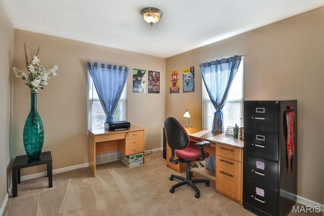 326 E Glendale Road, Webster Groves, MO 63119