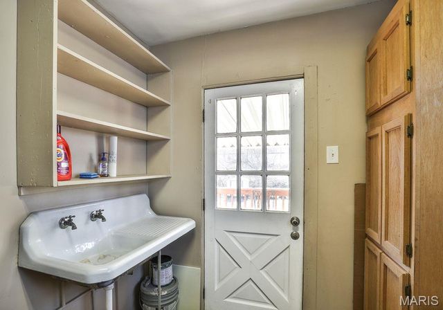 326 E Glendale Road, Webster Groves, MO 63119