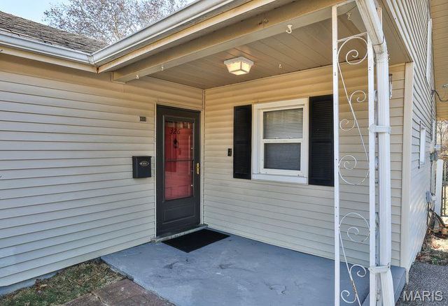 326 E Glendale Road, Webster Groves, MO 63119