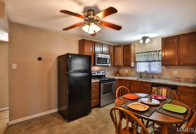 326 E Glendale Road, Webster Groves, MO 63119