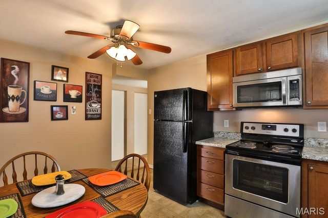 326 E Glendale Road, Webster Groves, MO 63119