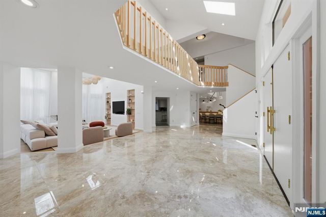 291 Truman Drive, Cresskill, NJ 07626