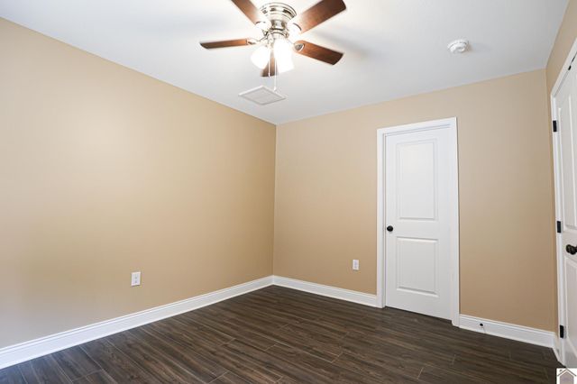 205 Clover Crescent # 33, Paducah, KY 42003