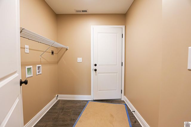 205 Clover Crescent # 33, Paducah, KY 42003