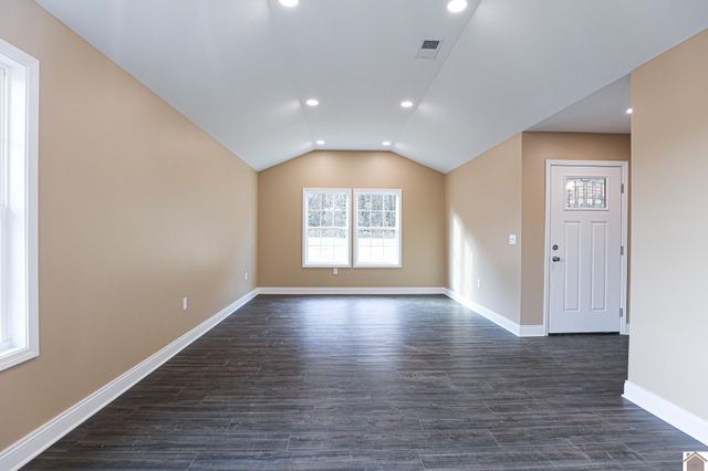 205 Clover Crescent # 33, Paducah, KY 42003