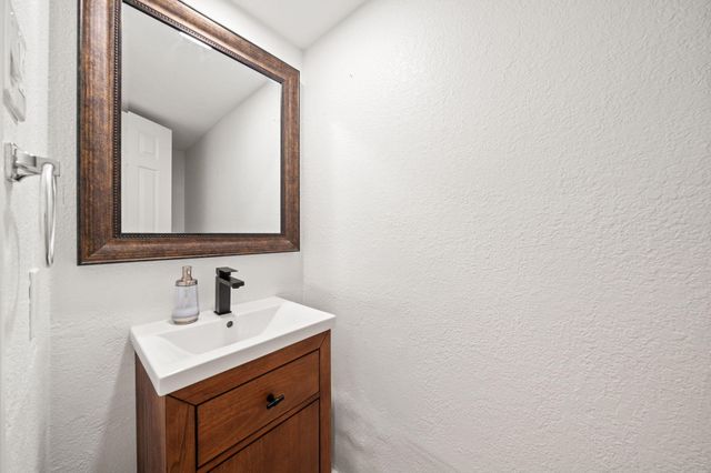 4050 Frankford Road 208, Dallas, TX 75287