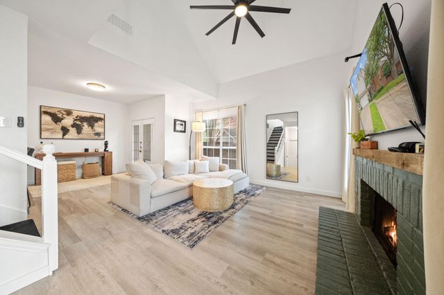 4050 Frankford Road 208, Dallas, TX 75287
