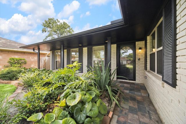2223 Latexo Drive, Houston, TX 77018