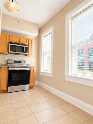 2855 Peachtree Road NE 101, Atlanta, GA 30305