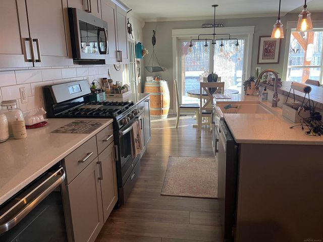 8020 Linden Drive, Almont Twp, MI 48003