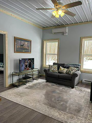 8020 Linden Drive, Almont Twp, MI 48003