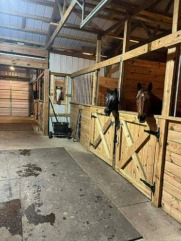 8020 Linden Drive, Almont Twp, MI 48003