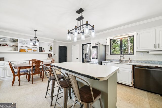 121 Cannongate Circle, Sharpsburg, GA 30277