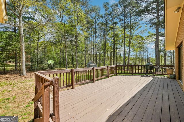 121 Cannongate Circle, Sharpsburg, GA 30277