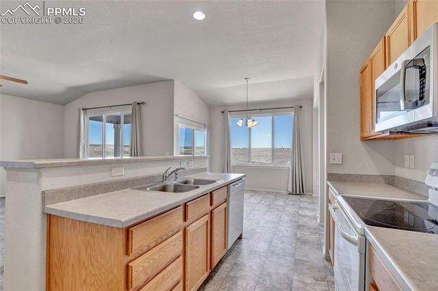 6413 San Mateo Drive, Colorado Springs, CO 80911