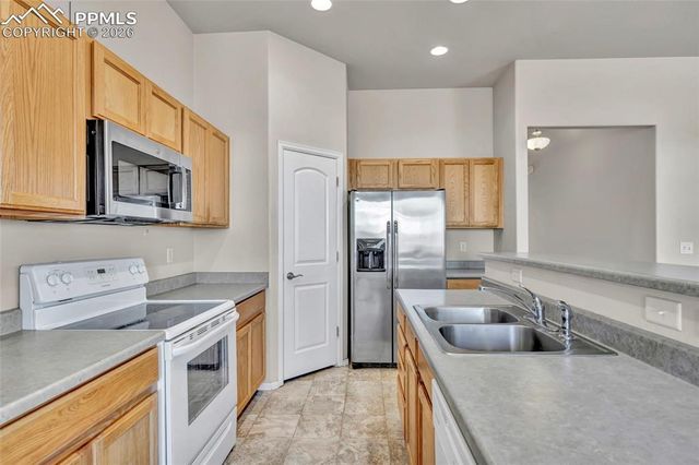 6413 San Mateo Drive, Colorado Springs, CO 80911