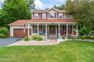 87 Damascus Drive, Wilton, NY 12831