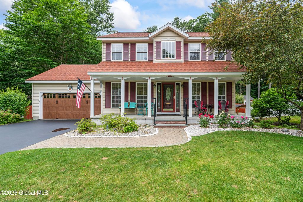 87 Damascus Drive, Wilton, NY 12831