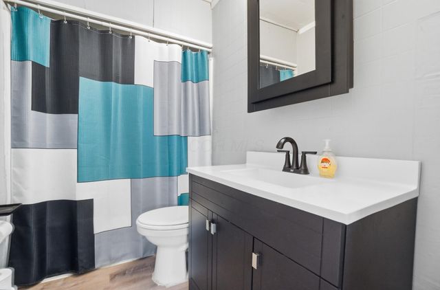 2752 Azelda Street, Columbus, OH 43211