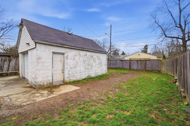 2752 Azelda Street, Columbus, OH 43211