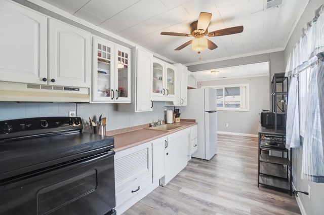 2752 Azelda Street, Columbus, OH 43211