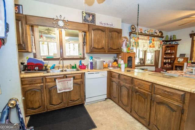 270 Walt Sanders Road, Newnan, GA 30263