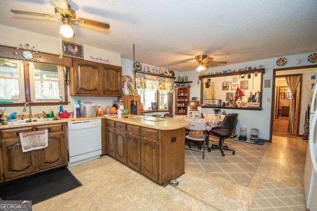 270 Walt Sanders Road, Newnan, GA 30263