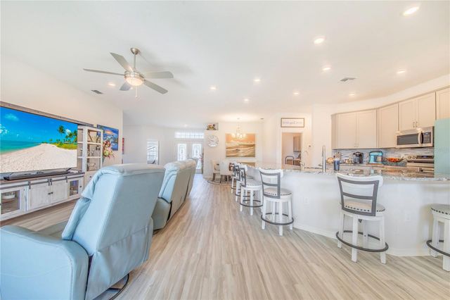 1096 SANDPIPER LOOP, Winter Haven, FL 33881