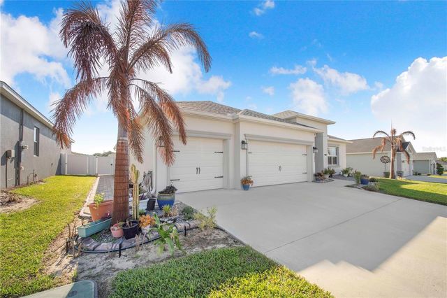 1096 SANDPIPER LOOP, Winter Haven, FL 33881