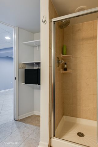 1860 Tamahawk Lane, Naperville, IL 60564