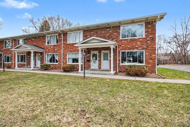 5084 Kintyre Lane, Brighton, MI 48116