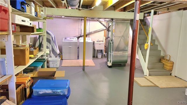 128 Sudbury Drive, Salina, NY 13088