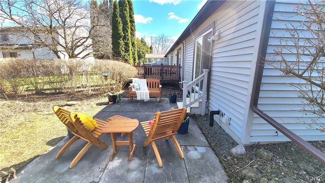 128 Sudbury Drive, Salina, NY 13088