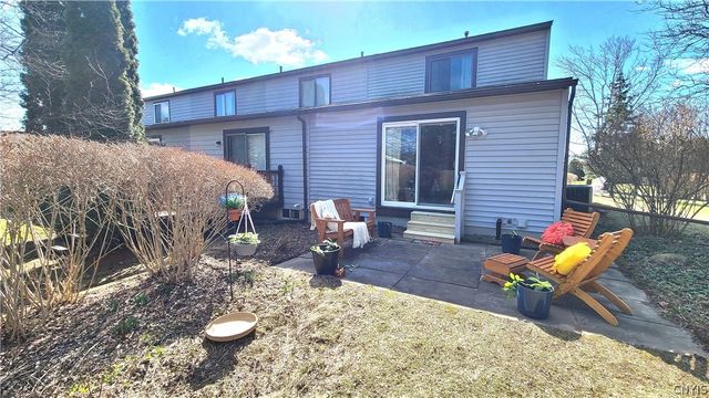 128 Sudbury Drive, Salina, NY 13088