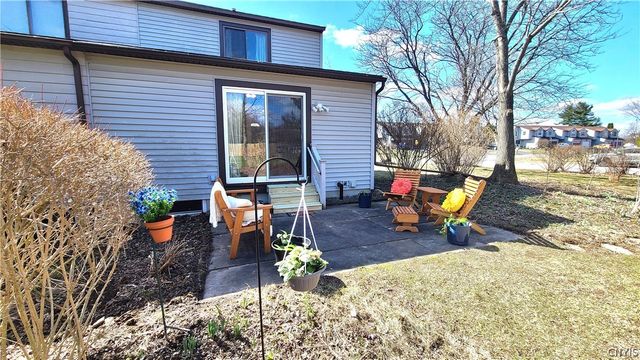 128 Sudbury Drive, Salina, NY 13088