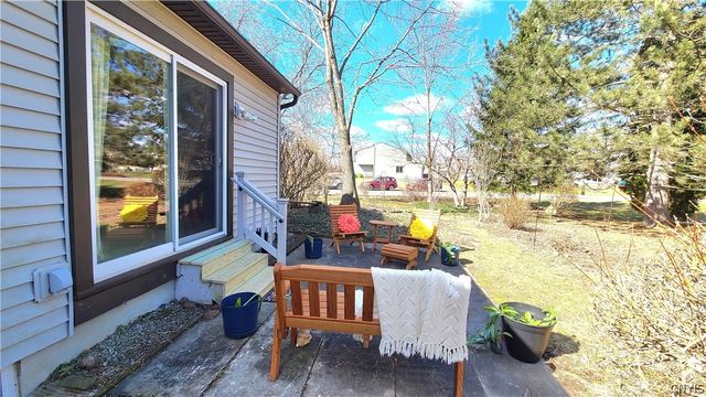 128 Sudbury Drive, Salina, NY 13088