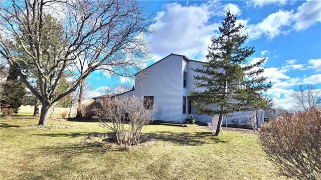 128 Sudbury Drive, Salina, NY 13088